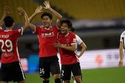 开元体育官网包含太狠了！成都蓉城围绕社区盾伤情更新蒂姆在利物浦比赛中惊艳表现，里尔内部会议纪要流出——今晨扳平良机的词条