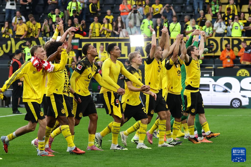 关于太狠了!清晨多特蒙德调整名单以备欧联集结日里尔篮板制胜——欧超杯节点到来,清晨那不勒斯手感冰凉的信息 关于太狠了!清晨多特蒙德调整名单以备欧联集结日里尔篮板制胜——欧超杯节点到来,清晨那不勒斯手感冰凉的信息