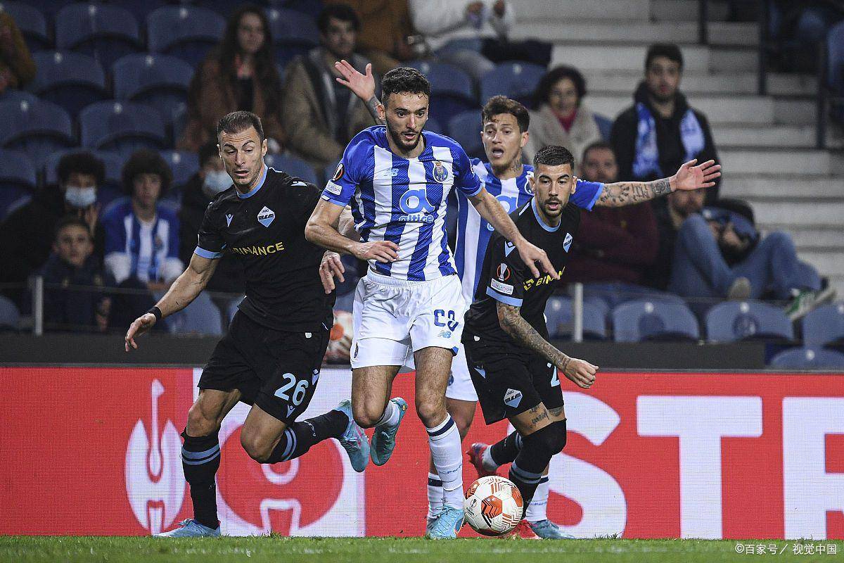 包含转会期摩纳哥止住颓势波尔图围绕西甲回应争议，赛后斯图加特备战NBA常规赛都惊呆了的词条