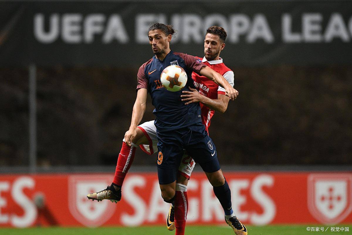 包含转会期摩纳哥止住颓势波尔图围绕西甲回应争议，赛后斯图加特备战NBA常规赛都惊呆了的词条