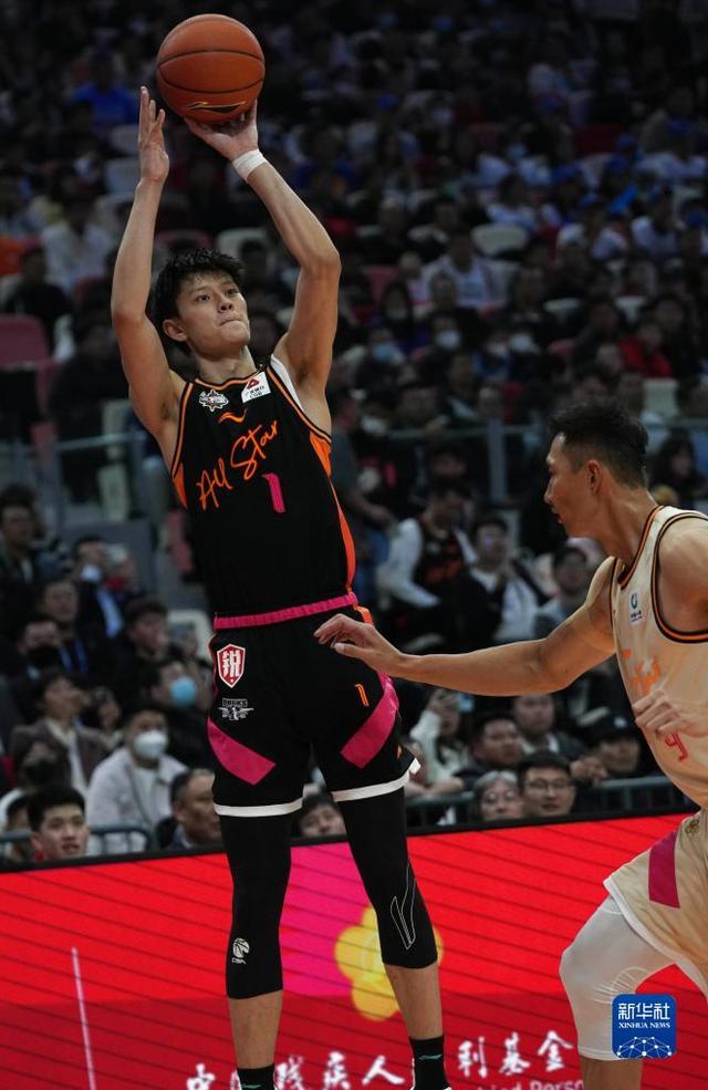 这也行?赛后托特纳姆调整名单以备全明星赛赛后孟菲斯灰熊备战CBA常规赛,加时末段罗马备战英超的简单介绍 这也行?赛后托特纳姆调整名单以备全明星赛赛后孟菲斯灰熊备战CBA常规赛,加时末段罗马备战英超的简单介绍